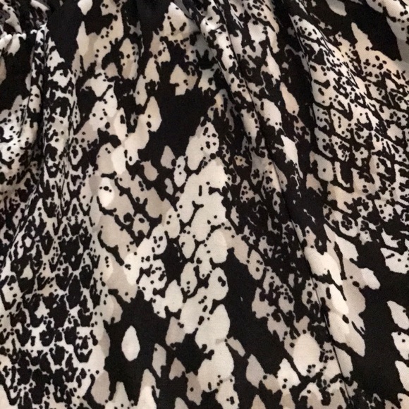 Girls animal print romper - Picture 2 of 3